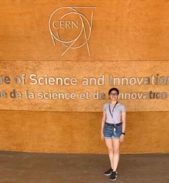 En el Campus Party México, un evento inolvidable para entusiastas de la tecnología. Aquí comparten pasiones en ciberespacio y culturas digital. Aprenden sobre innovación sin preocuparse por costos altos o disfrute del camping acampado gratuitamente ofrecido, donde el intercambio es libre y los geeks se emparejan con aprecio mutuo en un diálogo genuino. ¡Muchas gracias!