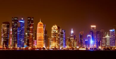 Qatar a city skyline at night